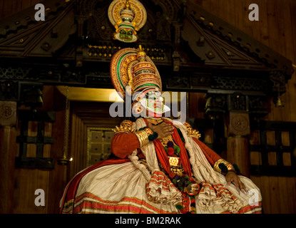 Schauspieler im Kathakali-Spiel Stockfoto