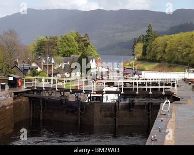 Die Schleusen in Fort Augustus, Schottland, am Ufer des Loch Ness. Stockfoto