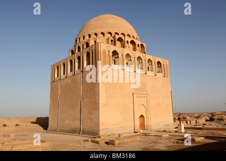 Mausoleum des Sultans Ahmad Sanjar an der alten Seidenstraße Stadt von Merv (Mary) in Turkmenistan. Stockfoto