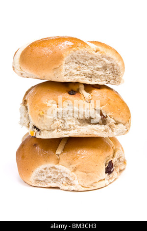 Hot Cross Buns Turm isoliert vor weißem Hintergrund im Studio. Stockfoto