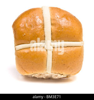 Hot Cross Buns isoliert vor weißem Hintergrund im Studio. Stockfoto