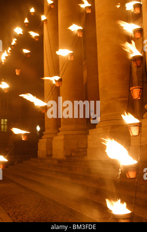 Clarendon Gebäude in der Nacht, Luminox Feuerfestival, Oxford, UK Stockfoto