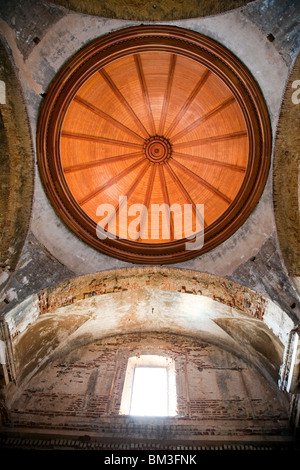 Innenausbau von El Monumento unvollendete Kirche, Stadt Castaño del Robledo, Provinz Huelva, Andalusien, Spanien Stockfoto