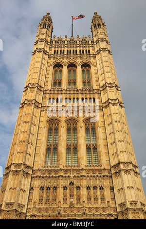 Nahaufnahme des Palace of Westminster zeigt Victoria Tower Stockfoto