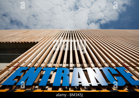 vierstöckige Parkhaus Stockfoto