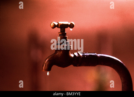 Wasserauslauf Stockfoto