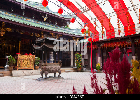 Innere des Thian Hock Keng Tempel, Chinatown, Singapur Stockfoto