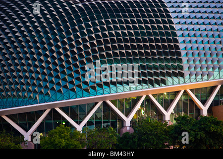 Die Esplanade - Theater an der Bucht Gebäude, Marina Bay, Singapur Stockfoto