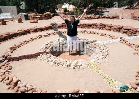 Medizin-Rad schamanischen Kreis Heilung Erde Energie Wirbel heilige Stätte mit psychischen Brian Sedona Arizona USA Stockfoto