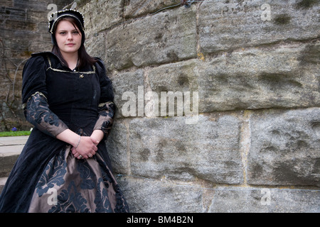 Die Dame 16. Jahrhundert kostümierte Frau am Stirling Castle, Scotland, UK Stockfoto