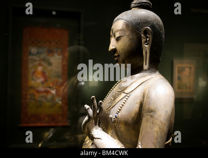 Weiße Tara Statue - Mongolei Dolonnor Stil - vergoldete bronze Stockfoto