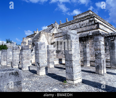 Tempel der tausend Krieger, Chichen Itza, Halbinsel Yucatan, Bundesstaates Yucatán, Mexiko Stockfoto