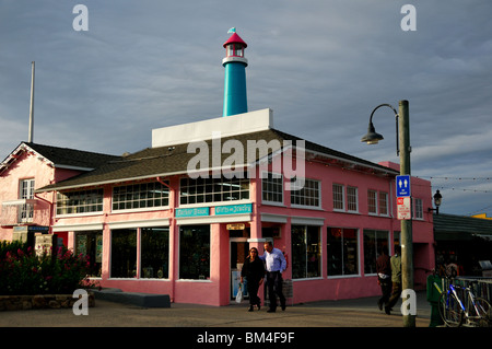 Restaurant an der Fishermans Wharf. Monterey, Califronia, USA. Stockfoto