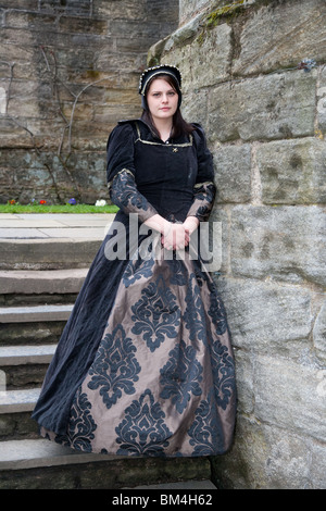 Die Dame 16. Jahrhundert kostümierte Frau am Stirling Castle, Scotland, UK Stockfoto