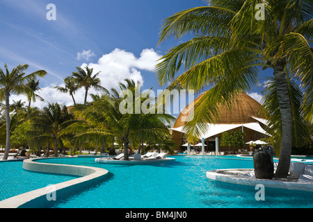 Pool von Malediven Insel Kandooma, Süd Male Atoll, Malediven Stockfoto