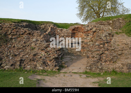 Das römische Amphitheater in Caerleon in der Nähe von Newport, Wales, Großbritannien, Building bleibt erhalten Stockfoto
