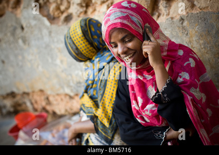 Frauen in Stonetown, Sansibar, Tansania. Stockfoto