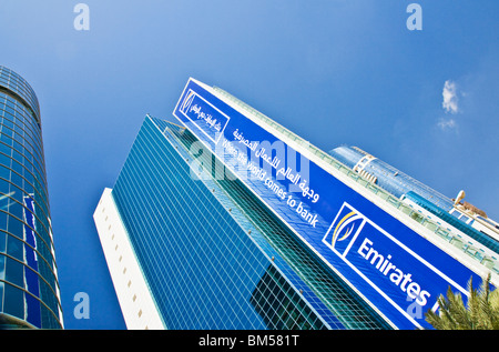 Moderne Wolkenkratzer an der Sheikh Zayed Road in Dubai, Vereinigte Arabische Emirate, Vereinigte Arabische Emirate Stockfoto
