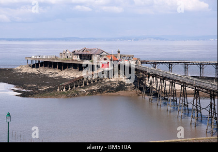 Der heruntergekommen und unsicher Birnbeck Pier in Weston-super-Mare, Somerset UK Stockfoto