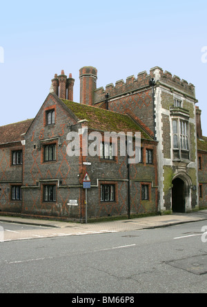 St John Winchester Almosen Armenhäuser, Winchester High Street, Hampshire, UK Stockfoto