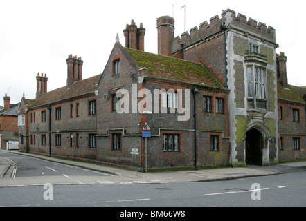 St John Winchester Almosen Armenhäuser, Winchester High Street, Hampshire, UK Stockfoto