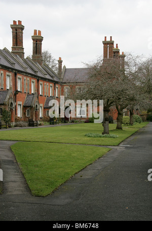 St John Winchester Charity Armenhäuser - Northside, Winchester High Street, Hampshire, UK Stockfoto