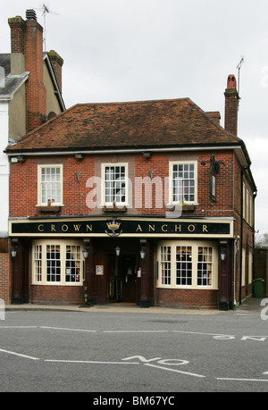 Krone und Anker öffentlichen Haus, Broadway, Winchester, Hampshire, UK Stockfoto