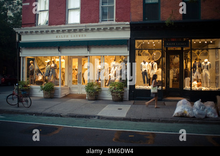 Ralph Lauren speichert auf Bleecker Street in Greenwich Village in New York auf Donnerstag, 20. Mai 2010. (© Richard B. Levine) Stockfoto