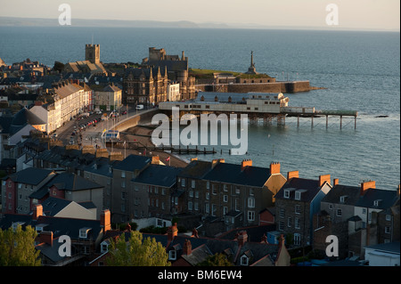 Gesamtansicht der Aberystwyth Town, einem Badeort auf der West Küste von Wales UK Stockfoto