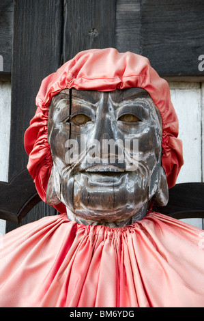 Statue der Binzuru Sonja, der große Buddha Halle, Daibutsuden, Todai-Ji, Nara, Japan Stockfoto