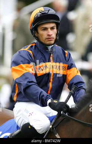 SILVESTRE DE SOUSA JOCKEY JOCKEY YORK RACECOURSE YORK ENGLAND 14. Mai 2010 Stockfoto