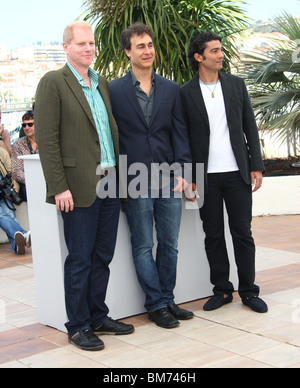 DOUG LIMAN & KHALED NABAWY Freiwild PHOTOCALL CANNES FILM FESTIVAL 2010 PALAIS DES FESTIVAL CANNES Frankreich 20 Mai 2010 Stockfoto