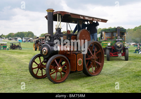 Dampf-Lokomobile auf dem Display an der Bill Targett Memorial Rally in der Nähe von Winchester im Mai 2010. Stockfoto