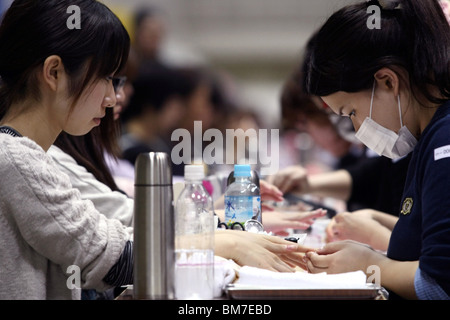 Tokio (Japan) am 2010/04/17: Nagelung Prüfung 2010 Stockfoto