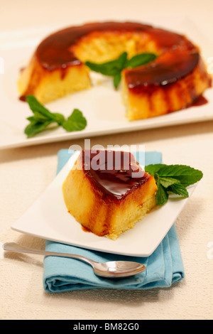 Kokosnuss Pudding. Schritt für Schritt: PGCF 7 W-PGCF 7 Y-PGCF86-PGCF 8 J Stockfoto