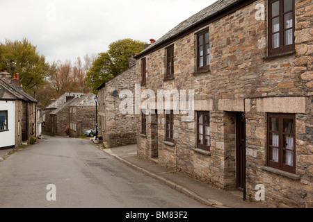 Großbritannien, England, Cornwall, Altarnun, Hauptstraße durch Dorf Stockfoto