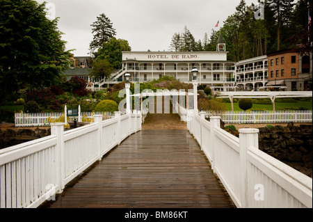 Hotel de Haro, Roche Harbor, San Juan Island, Washington. Historisches Hotel aus dem Jahr 1886, umgeben von schönen Gärten. Stockfoto