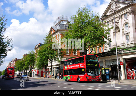 High Street Kensington, Kensington, Royal Borough of Kensington & Chelsea, London, England, Vereinigtes Königreich Stockfoto