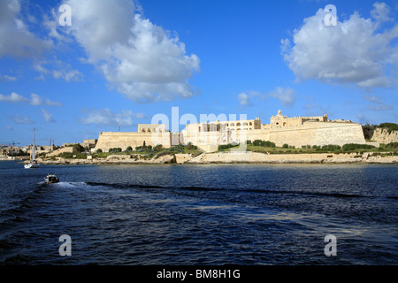 Eine Ansicht vom Hafen von Manoel Island und Fort, Valletta, Malta Stockfoto