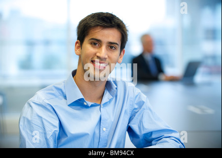 Junge asiatische Geschäftsmann Stockfoto