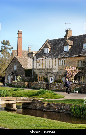 Die Cotswold Dorf von Lower Slaughter, Gloucestershire UK Stockfoto