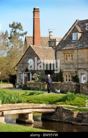 Die Cotswold Dorf von Lower Slaughter, Gloucestershire UK Stockfoto