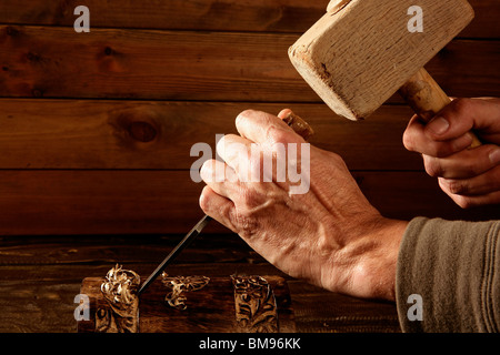 Beitel Holz Stemmeisen Tischler Werkzeug Hand Hammer Handwerker Stockfoto