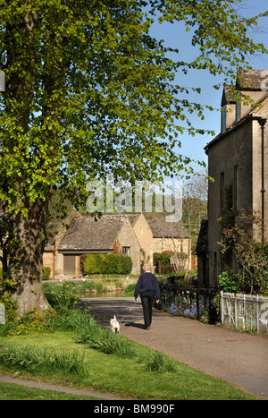 Die Cotswold Dorf von Lower Slaughter, Gloucestershire UK Stockfoto