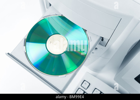 Desktop-Computer und CD-ROM-Laufwerk Nahaufnahme Schuss Stockfoto