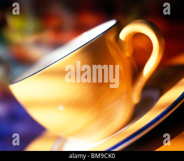 Still-Leben einer Kaffeetasse und Untertasse Stockfoto