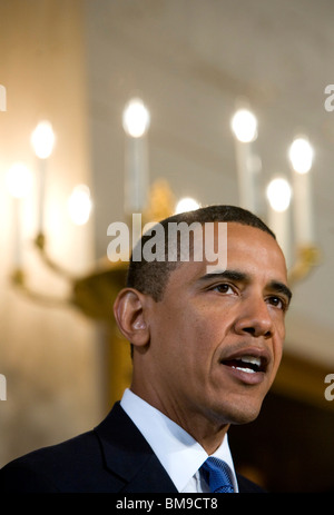 1. Juni 2009 – Washington, D.C. – Präsident Barack Obama hält Bemerkungen über den Bankrott von GM und die Lage der amerikanischen Automobilindustrie. Stockfoto