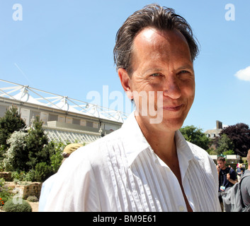 Richard E. Grant Chelsea Flower Show 2010 Stockfoto