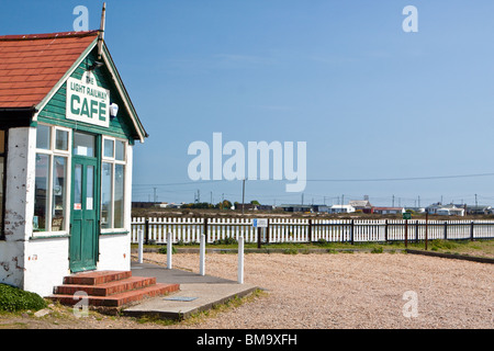 Das Stadtbahn-Cafe im Dungeness Strand Stockfoto