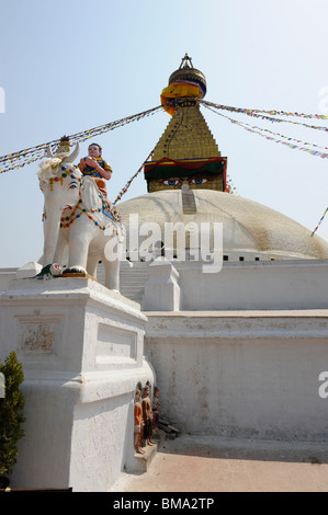 der Stupa in Boudhanath, eine der heiligsten buddhistischen Stätten in Kathmandu, Nepal Stockfoto